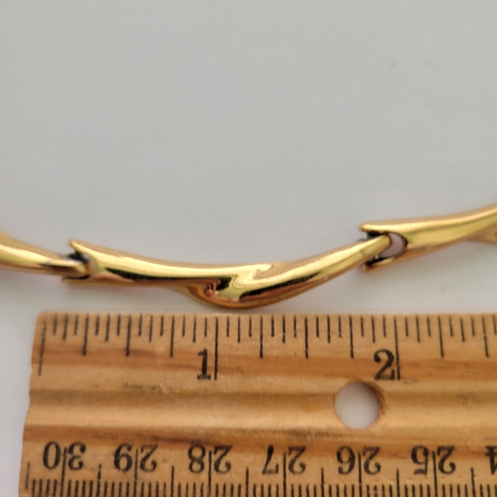 Vintage Monet Statement Necklace Choker Liquid Flow Links Gold Tone Retro 15-18" - Picture 7 of 9